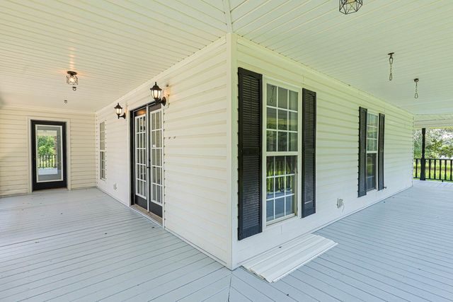 5281 Lee Road 0246, Smiths Station, AL 36877