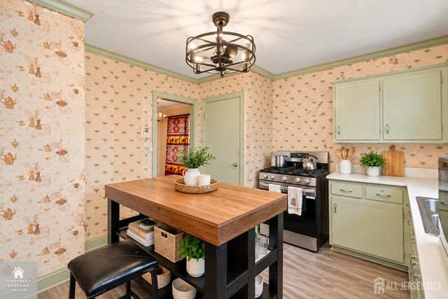314 2nd Street, Middlesex, NJ 08846