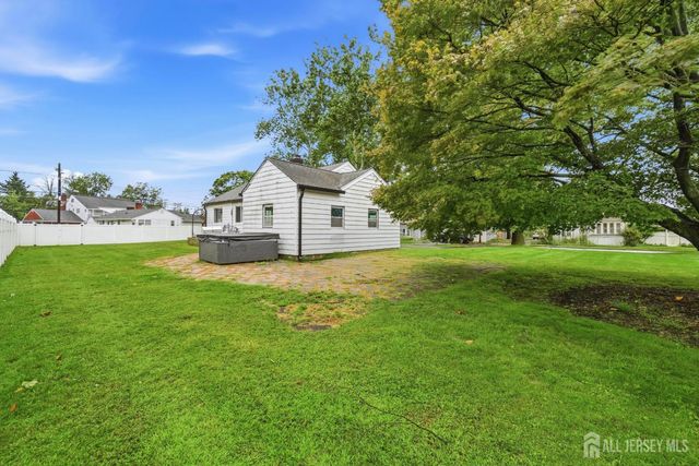 314 2nd Street, Middlesex, NJ 08846