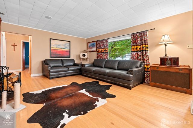 314 2nd Street, Middlesex, NJ 08846