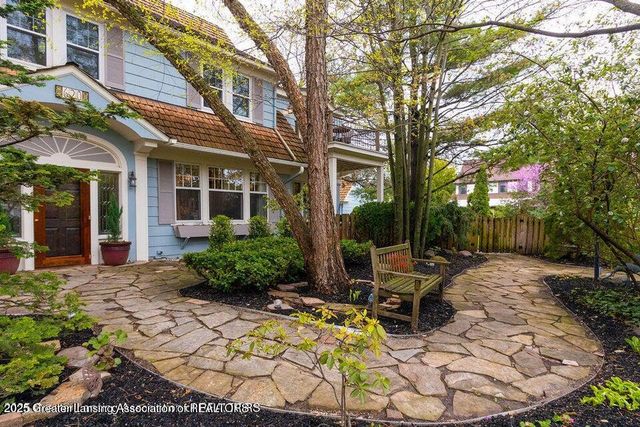 620 Ardson Road, East Lansing, MI 48823