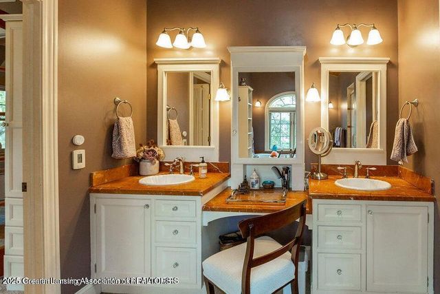 620 Ardson Road, East Lansing, MI 48823