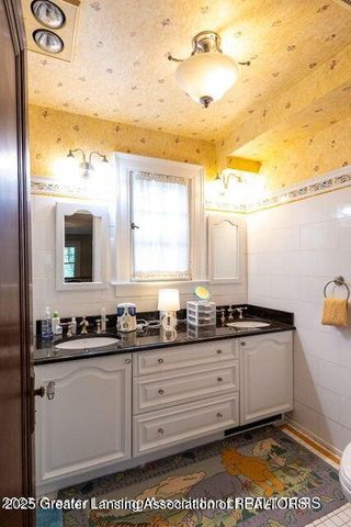 620 Ardson Road, East Lansing, MI 48823