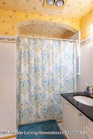 620 Ardson Road, East Lansing, MI 48823