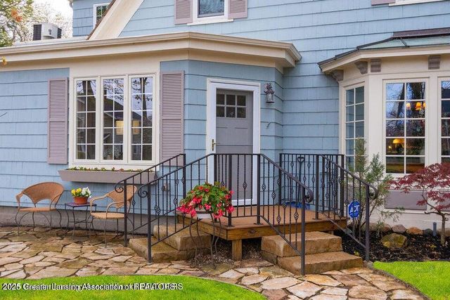 620 Ardson Road, East Lansing, MI 48823