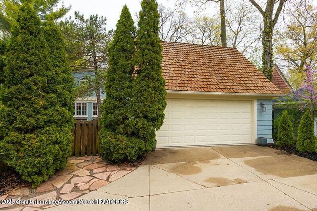 620 Ardson Road, East Lansing, MI 48823