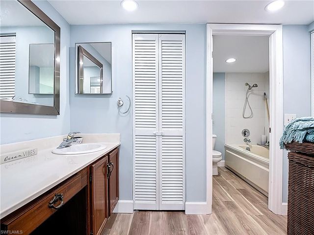 7500 Estero BLVD 302, Fort Myers Beach, FL 33931