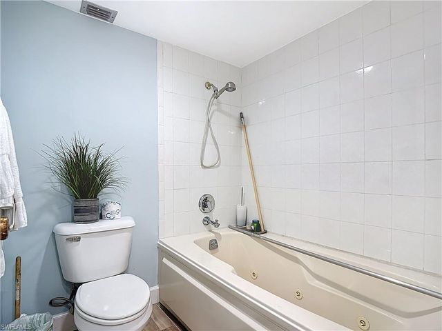 7500 Estero BLVD 302, Fort Myers Beach, FL 33931