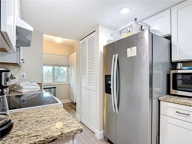 7500 Estero BLVD 302, Fort Myers Beach, FL 33931