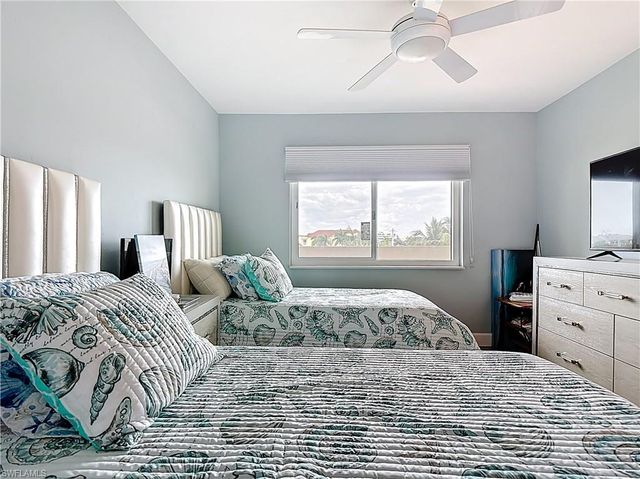 7500 Estero BLVD 302, Fort Myers Beach, FL 33931