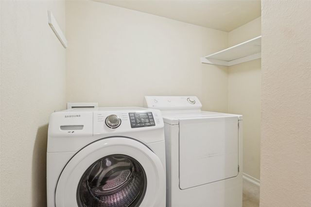 6219 Bandera Avenue A, Dallas, TX 75225