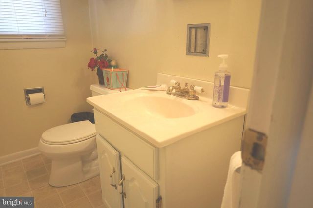 13559 DONNYBROOK DR, Hagerstown, MD 21742
