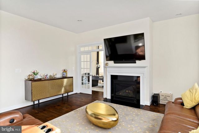 21101 GOOSE PRESERVE DR, Ashburn, VA 20148