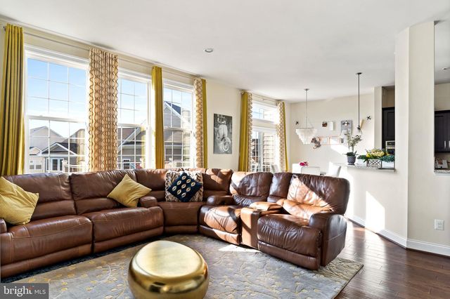 21101 GOOSE PRESERVE DR, Ashburn, VA 20148