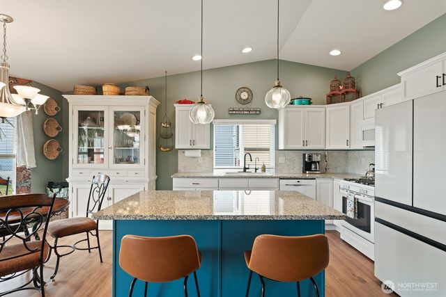 1929 Elhardt Street, Camano Island, WA 98282