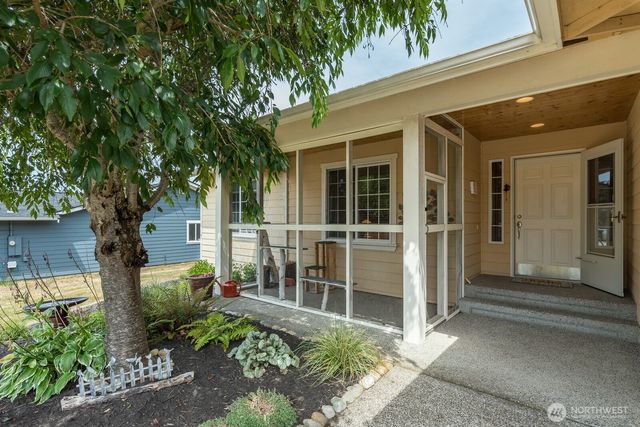 1929 Elhardt Street, Camano Island, WA 98282