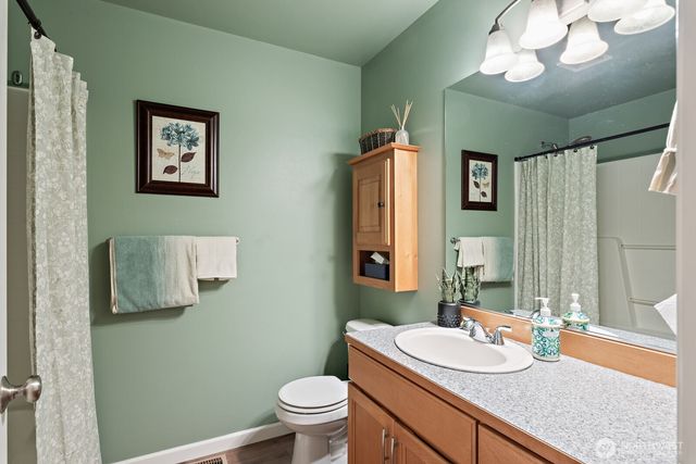 1929 Elhardt Street, Camano Island, WA 98282