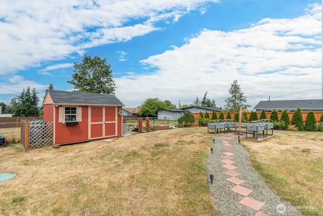1929 Elhardt Street, Camano Island, WA 98282