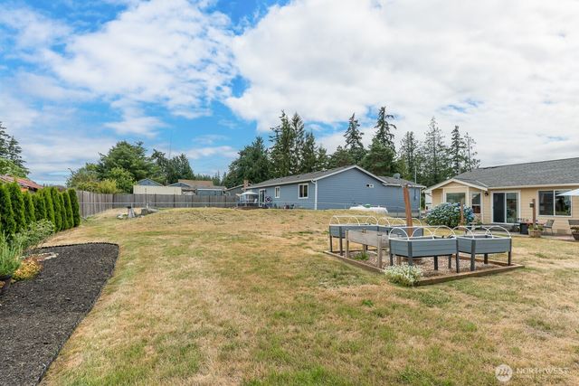 1929 Elhardt Street, Camano Island, WA 98282