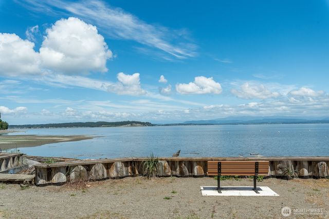 1929 Elhardt Street, Camano Island, WA 98282