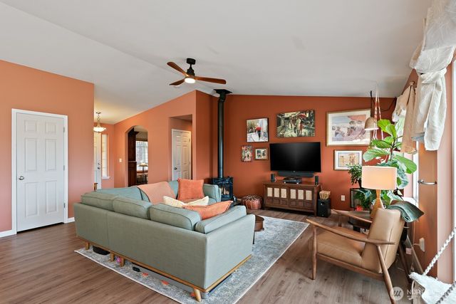 1929 Elhardt Street, Camano Island, WA 98282