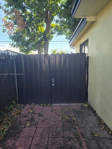 1220 NW 180th Ter 1220, Miami Gardens, FL 33169