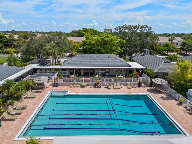 5226 LANDINGS BOULEVARD 102, Sarasota, FL 34231