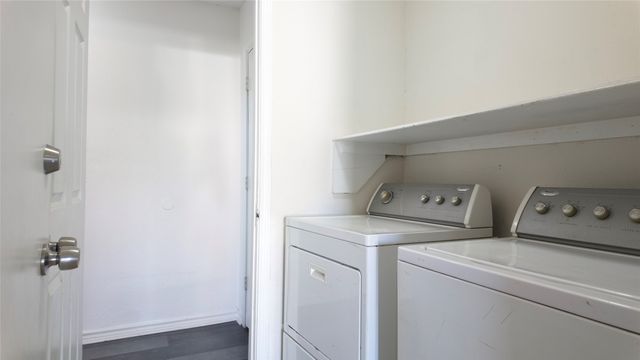 518 Nightshade Drive, Arlington, TX 76018