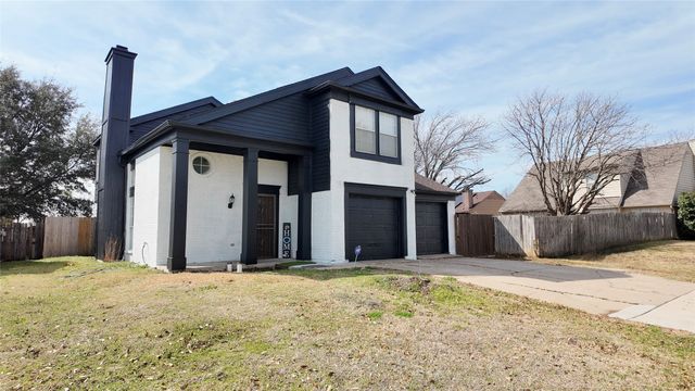 518 Nightshade Drive, Arlington, TX 76018