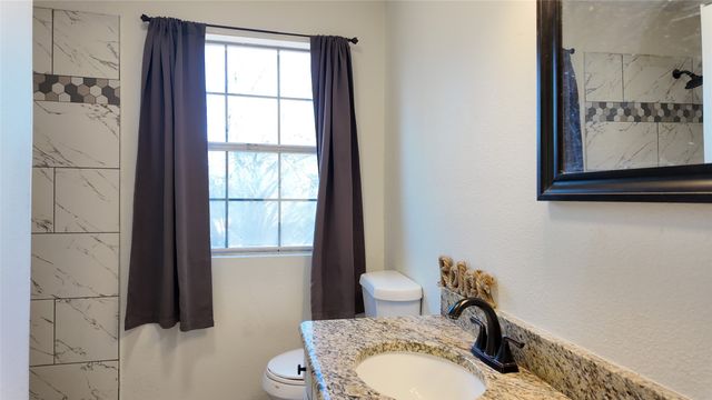 518 Nightshade Drive, Arlington, TX 76018