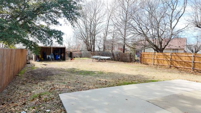 518 Nightshade Drive, Arlington, TX 76018