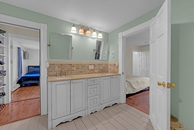 214 Canton St, Fitchburg, MA 01420
