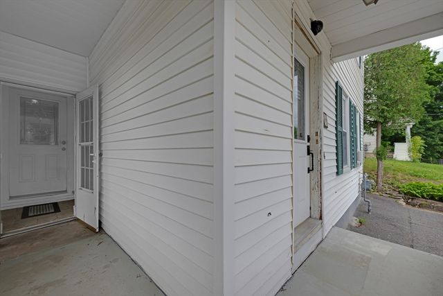 214 Canton St, Fitchburg, MA 01420
