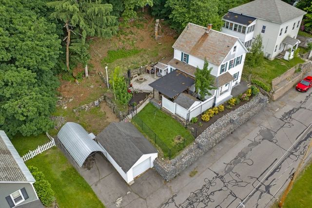 214 Canton St, Fitchburg, MA 01420
