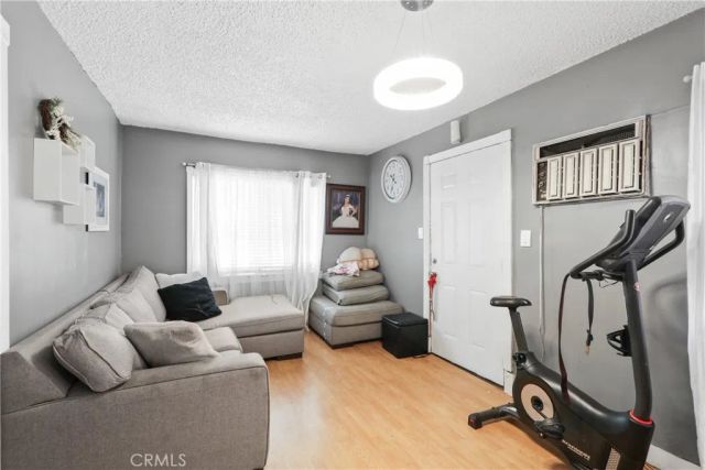 5124 E 59th Pl, Maywood, CA 90270