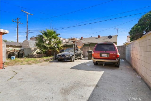 5124 E 59th Pl, Maywood, CA 90270