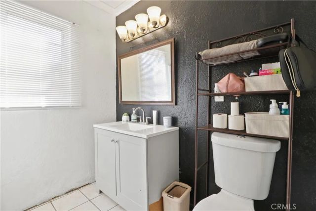 5124 E 59th Pl, Maywood, CA 90270