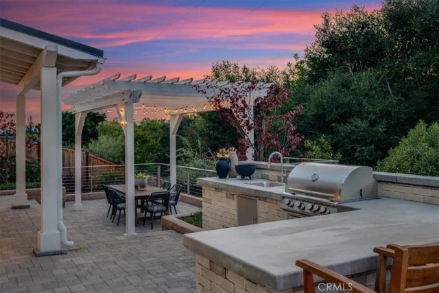 1458 Parsons, San Luis Obispo, CA 93401