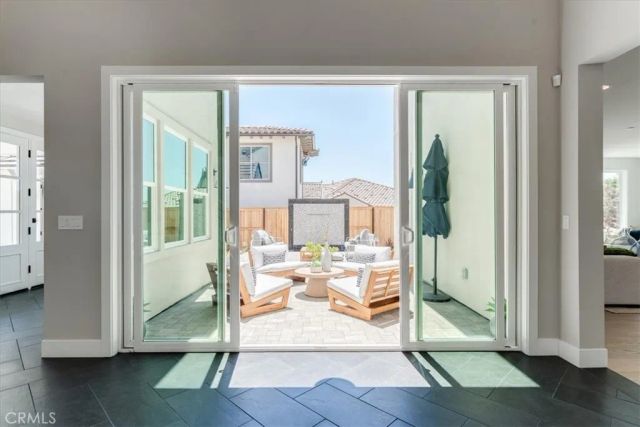 1458 Parsons, San Luis Obispo, CA 93401