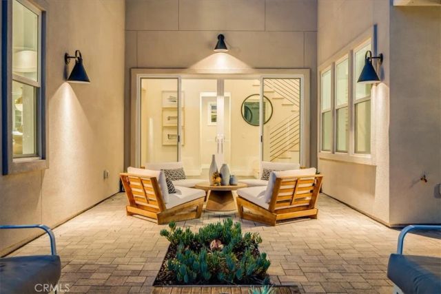 1458 Parsons, San Luis Obispo, CA 93401