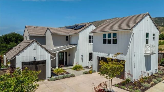 1458 Parsons, San Luis Obispo, CA 93401