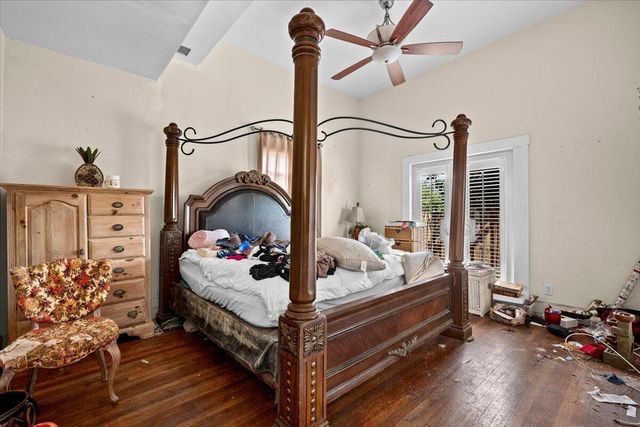 418 E Lakewood Road, West Palm Beach, FL 33405