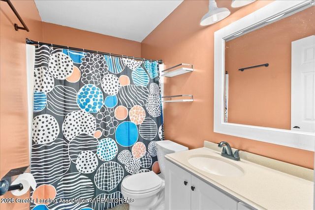 1596 Berkley Drive, Holt, MI 48842