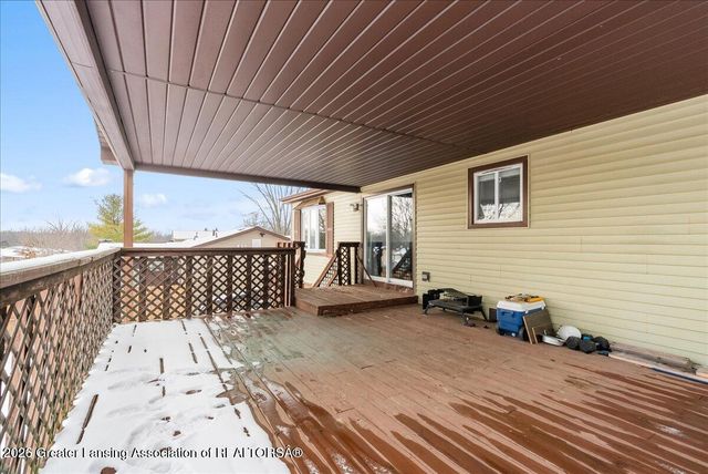 1596 Berkley Drive, Holt, MI 48842