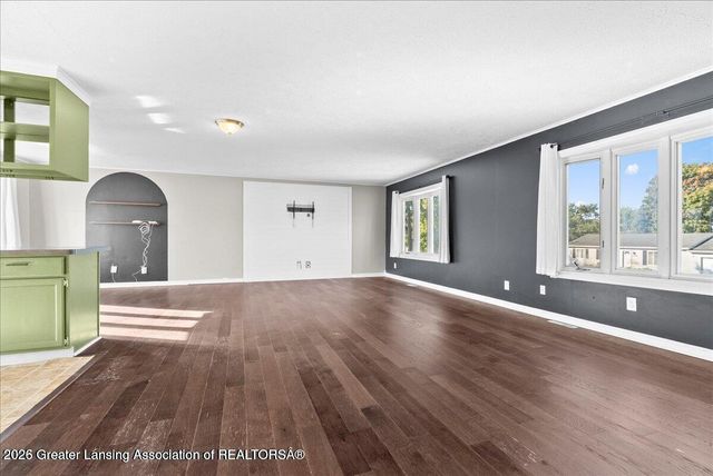 1596 Berkley Drive, Holt, MI 48842