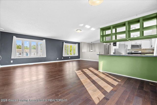 1596 Berkley Drive, Holt, MI 48842