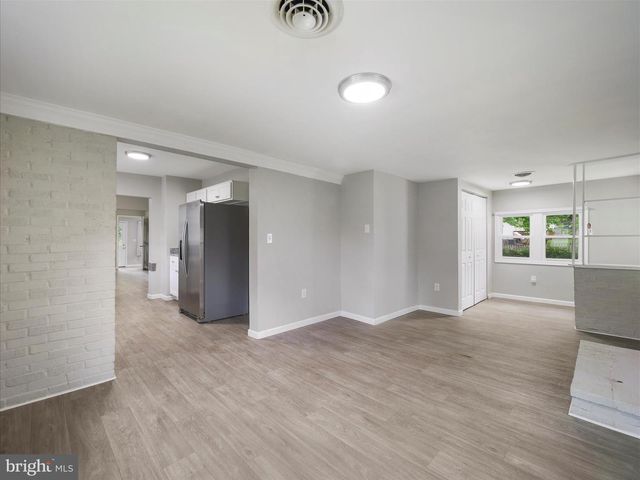 108 E 12TH AVENUE, Ranson, WV 25438
