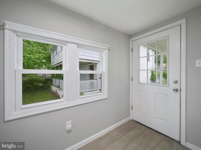108 E 12TH AVENUE, Ranson, WV 25438