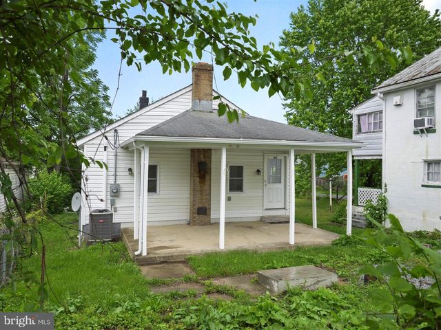 108 E 12TH AVENUE, Ranson, WV 25438