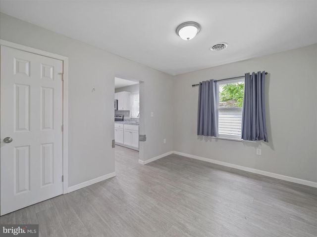 108 E 12TH AVENUE, Ranson, WV 25438